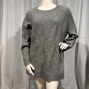 Talbots Plus size 3x gray with metallic accents embroidered sweater long sleeve